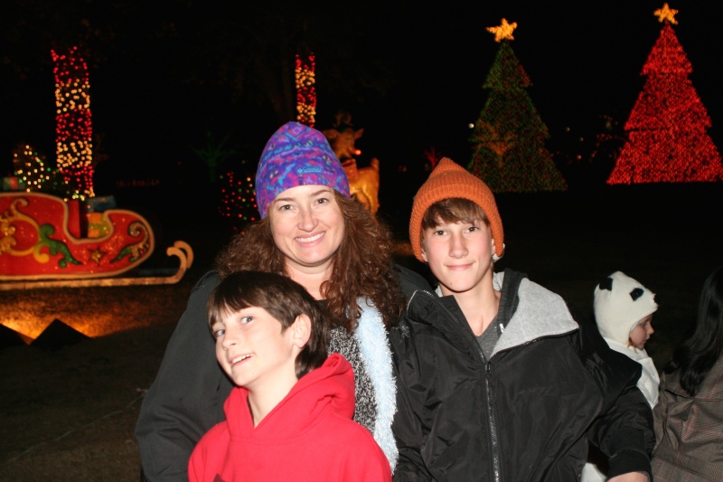 2012-12-22-Trail-of-Lights-54-Dax-Suzi-Chance.jpg